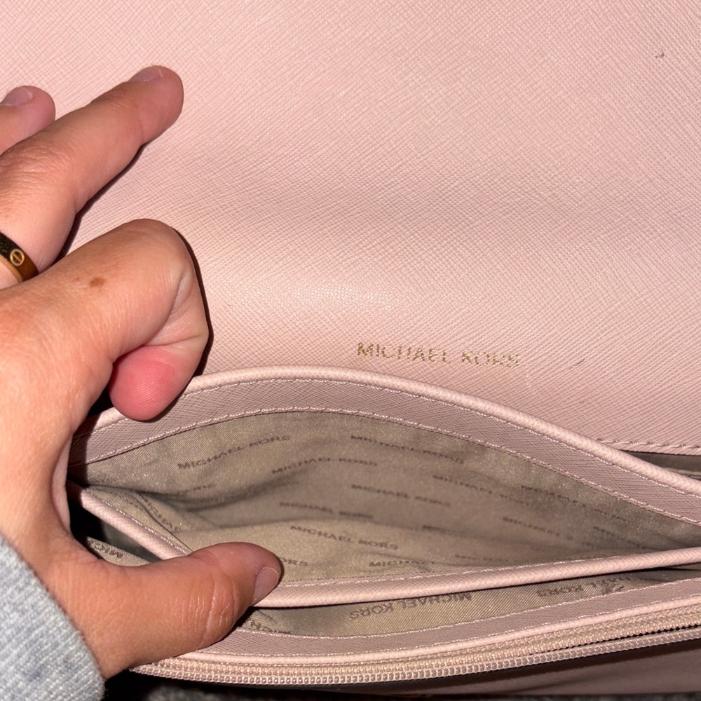 Michael Kors Blush Pink Wristlet - Picture 3 of 4